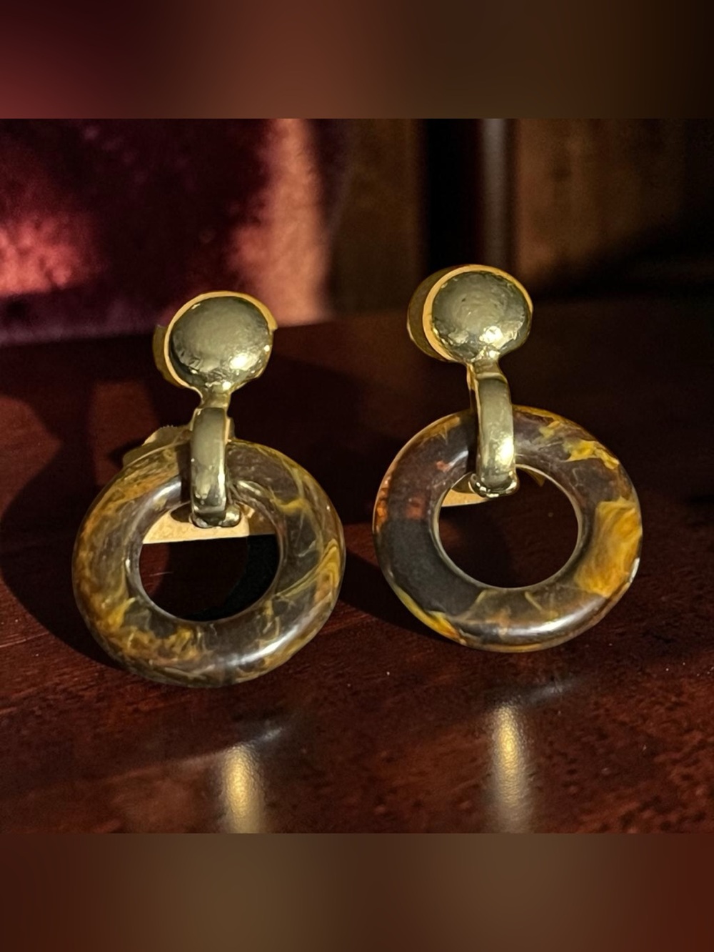 Vintage Tortoiseshell Resin Hoop Earrings • 1980s